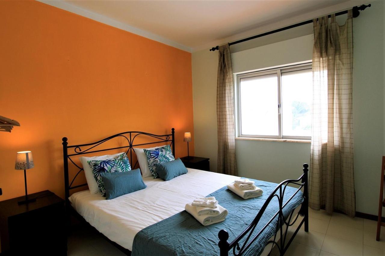 Portimão Classic With Pool by Homing Apartamento Alvor Exterior foto