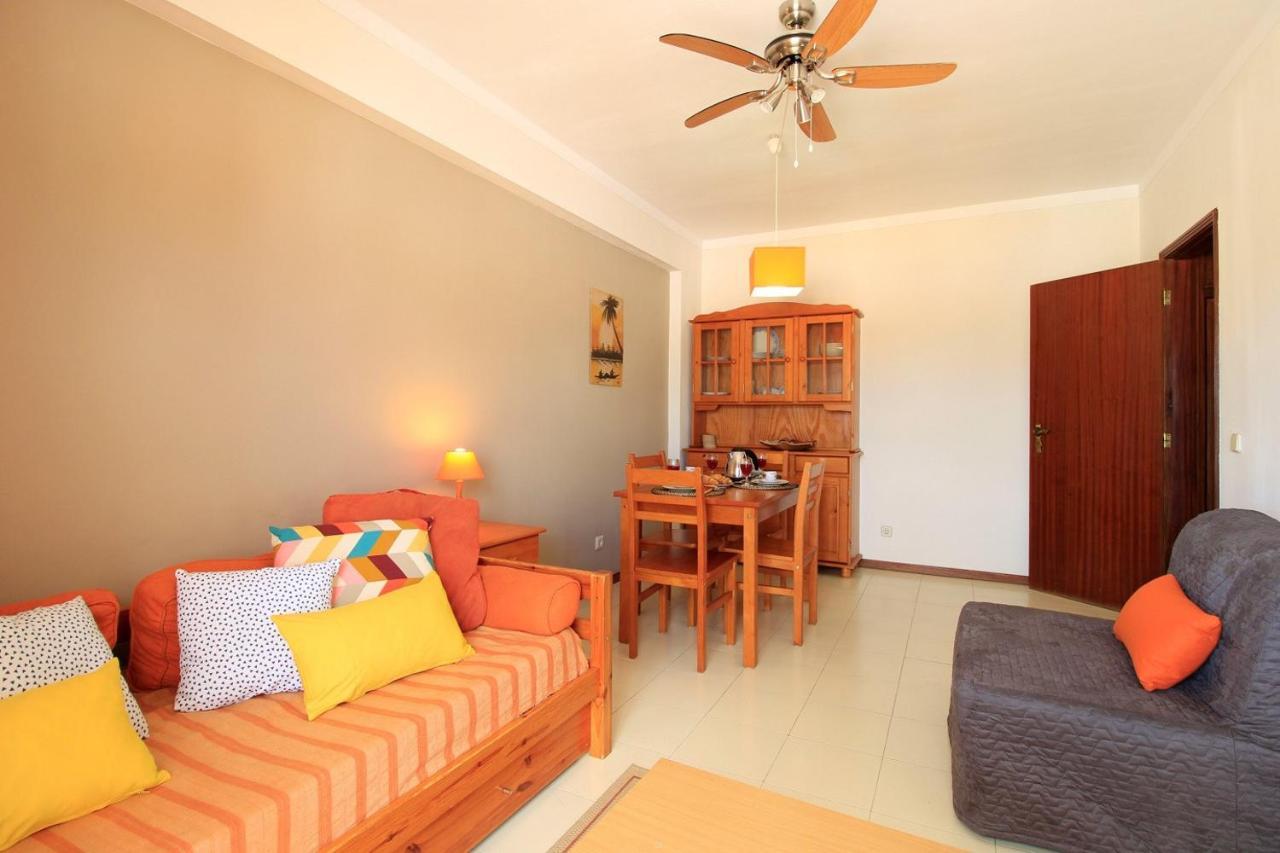 Portimão Classic With Pool by Homing Apartamento Alvor Exterior foto