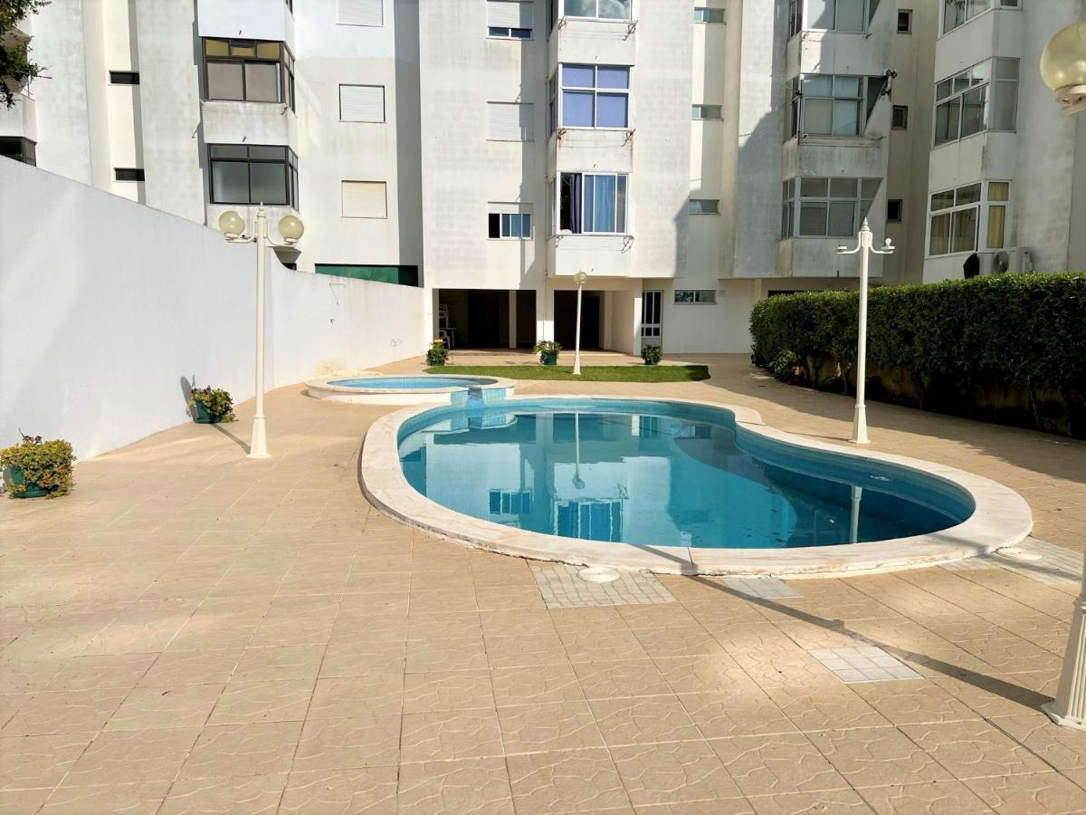 Portimão Classic With Pool by Homing Apartamento Alvor Exterior foto