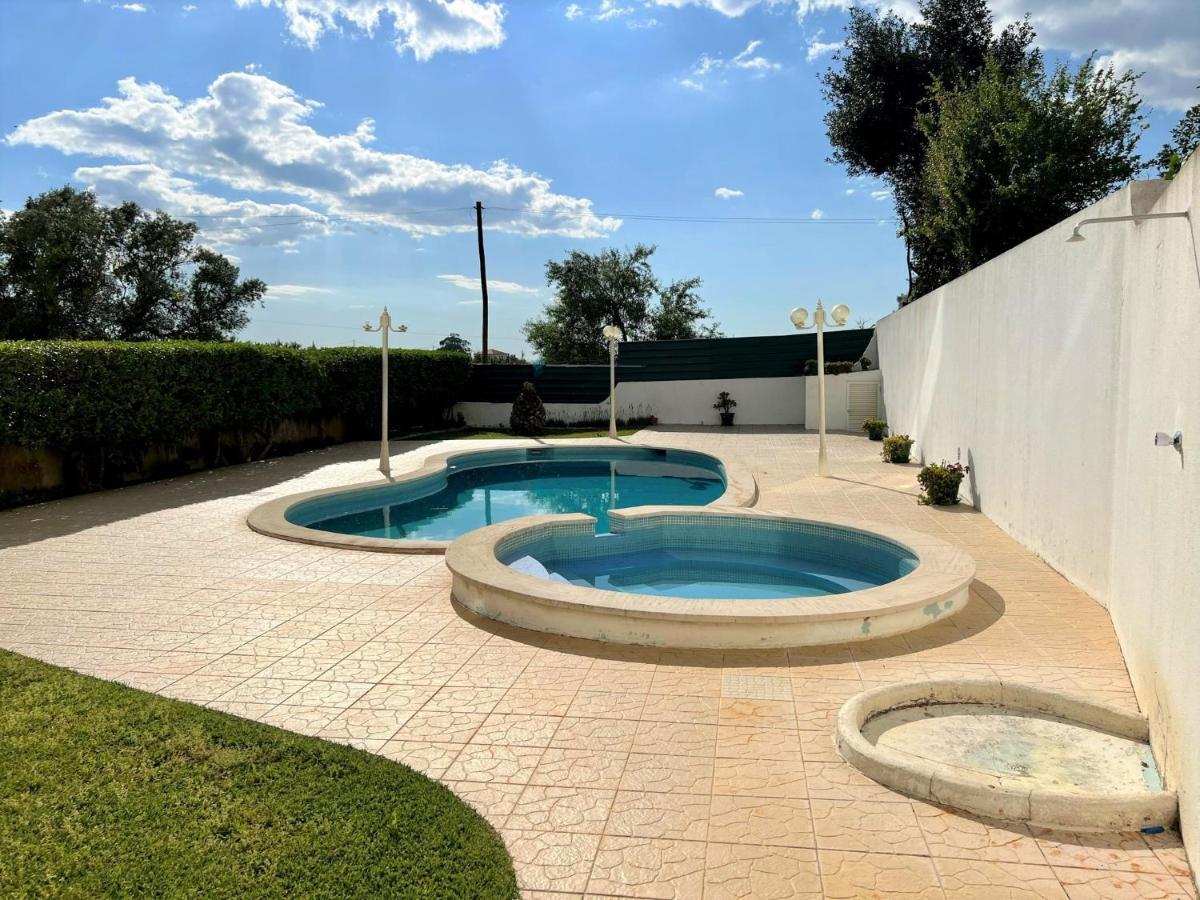 Portimão Classic With Pool by Homing Apartamento Alvor Exterior foto